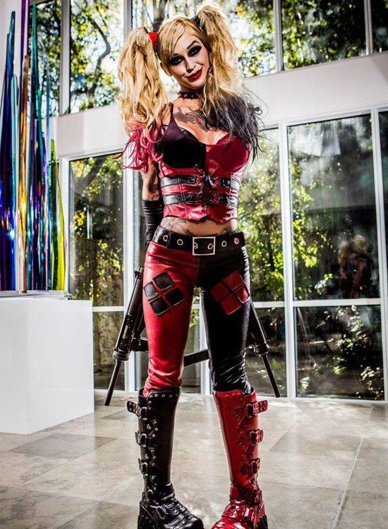 Best Harley Quinn Cosplay Porn - Which is the best female costume in a porn movie? - The Lord Of Porn