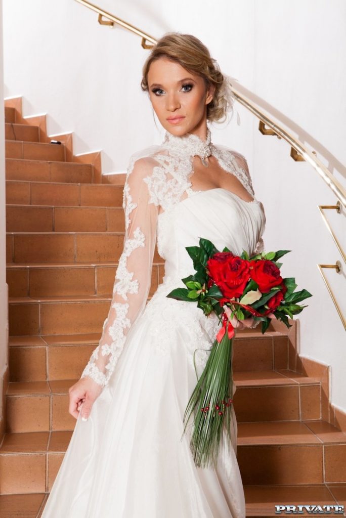 Angel Piaff wedding dress