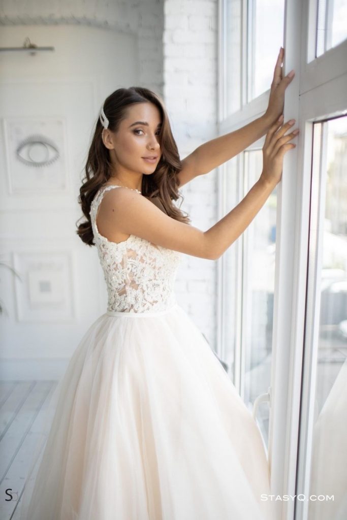 Liya Silver wedding dress